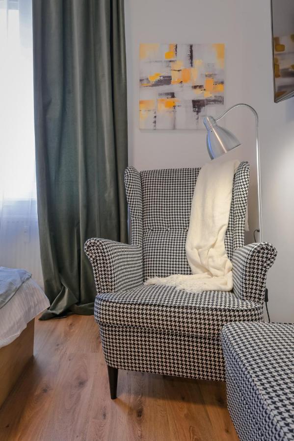 Cosy And Stylish Studio Next To Sofia'S Central Market Hall Apartment Luaran gambar